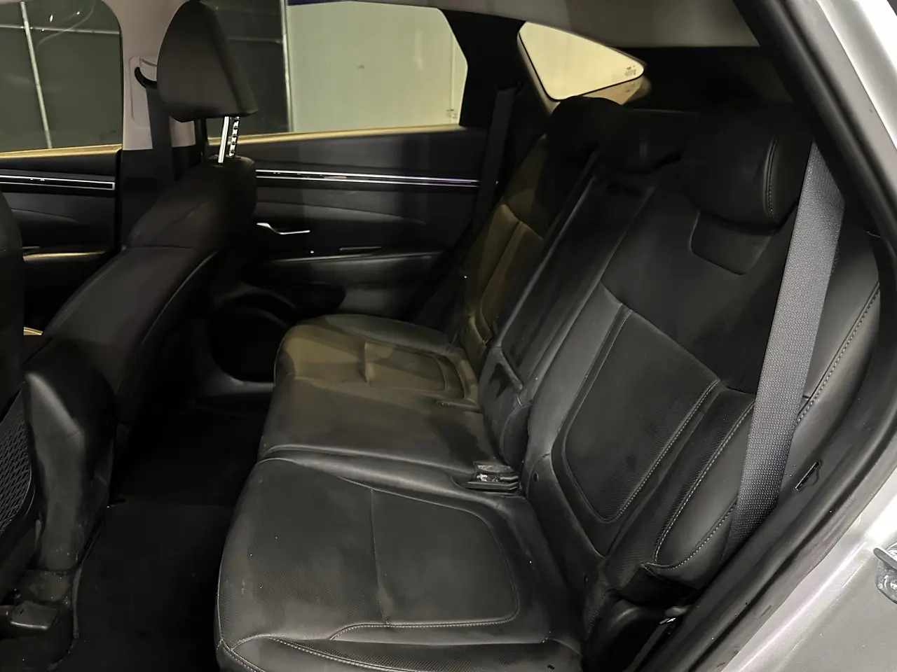  HYUNDAI TUCSON 2023 / 5PASAJEROS / CAMARA R / DIESEL 2.0 / 2WD 32