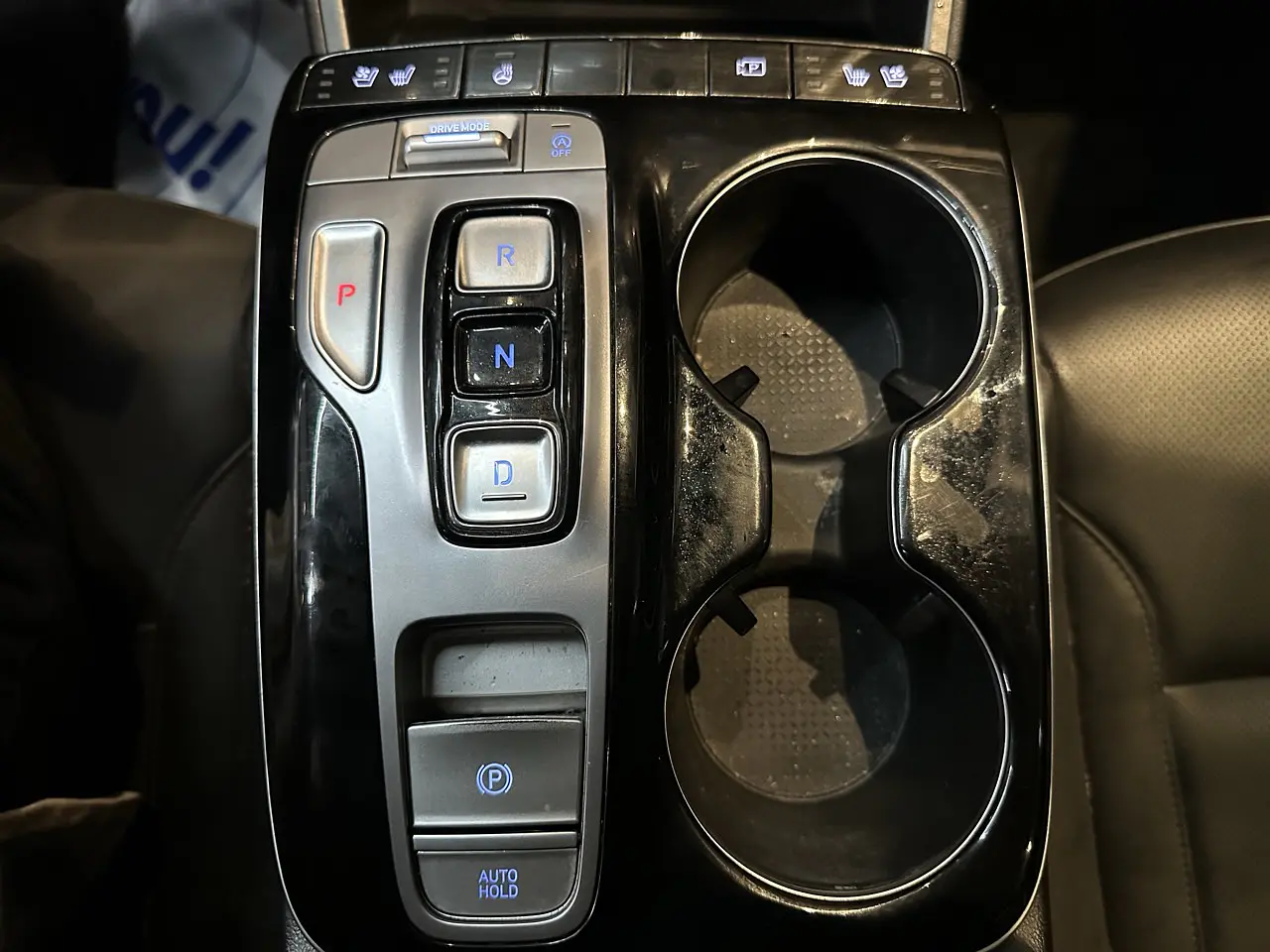  HYUNDAI TUCSON 2023 / 5PASAJEROS / CAMARA R / DIESEL 2.0 / 2WD 22