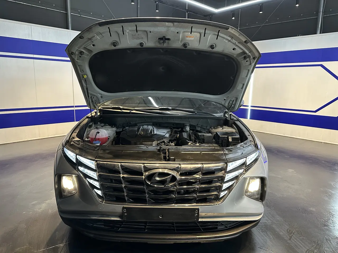  HYUNDAI TUCSON 2023 / 5PASAJEROS / CAMARA R / DIESEL 2.0 / 2WD 39