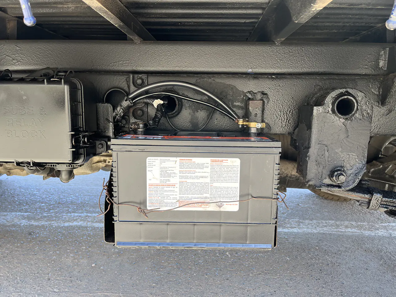 KIA BONGO 2013 / CAB SIMPLE / MECANICA / 1TON / DIESEL / 4WD  25