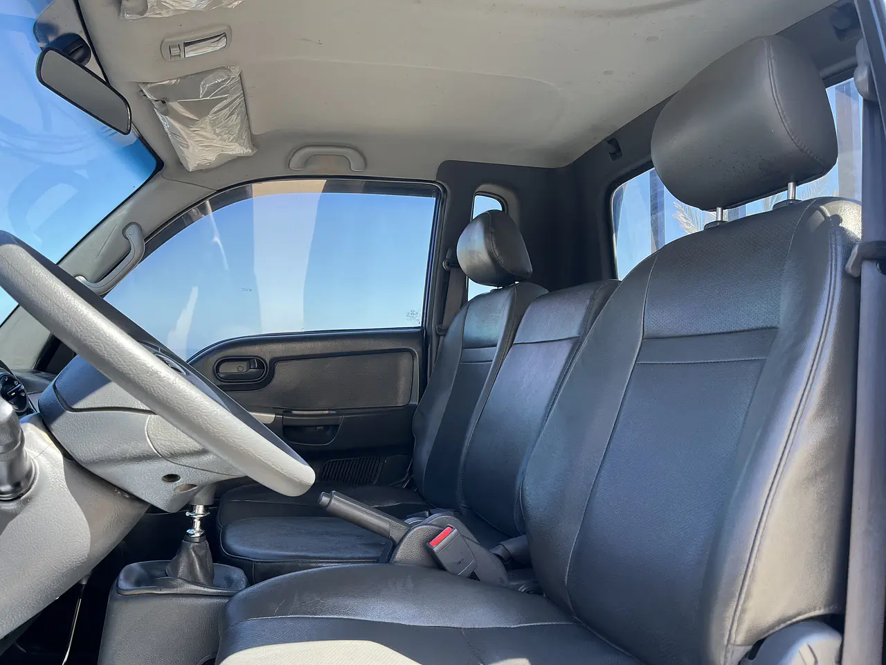 KIA BONGO 2013 / CAB SIMPLE / MECANICA / 1TON / DIESEL / 4WD  12