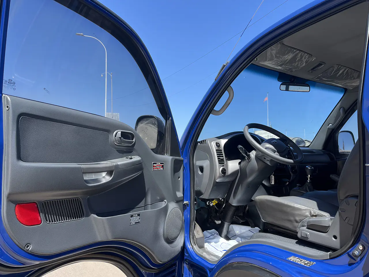 KIA BONGO 2013 / CAB SIMPLE / MECANICA / 1TON / DIESEL / 4WD  11