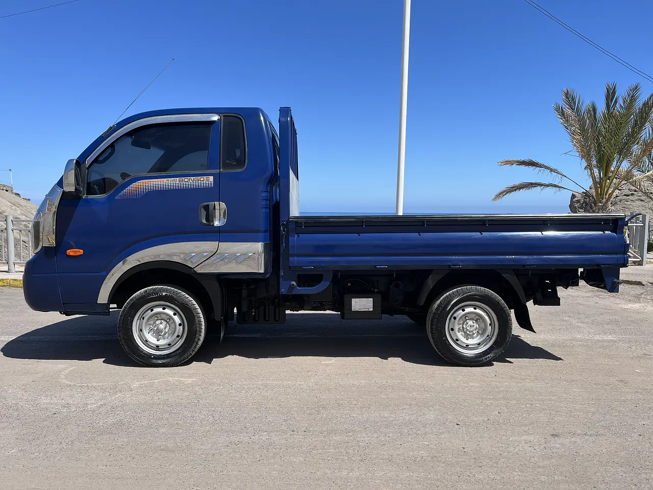 KIA BONGO 2013 / CAB SIMPLE / MECANICA / 1TON / DIESEL / 4WD  8