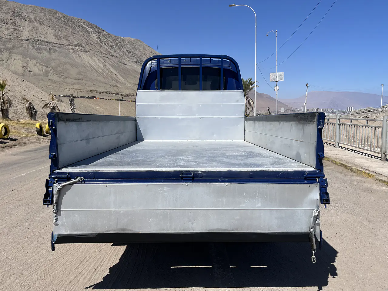 KIA BONGO 2013 / CAB SIMPLE / MECANICA / 1TON / DIESEL / 4WD  10