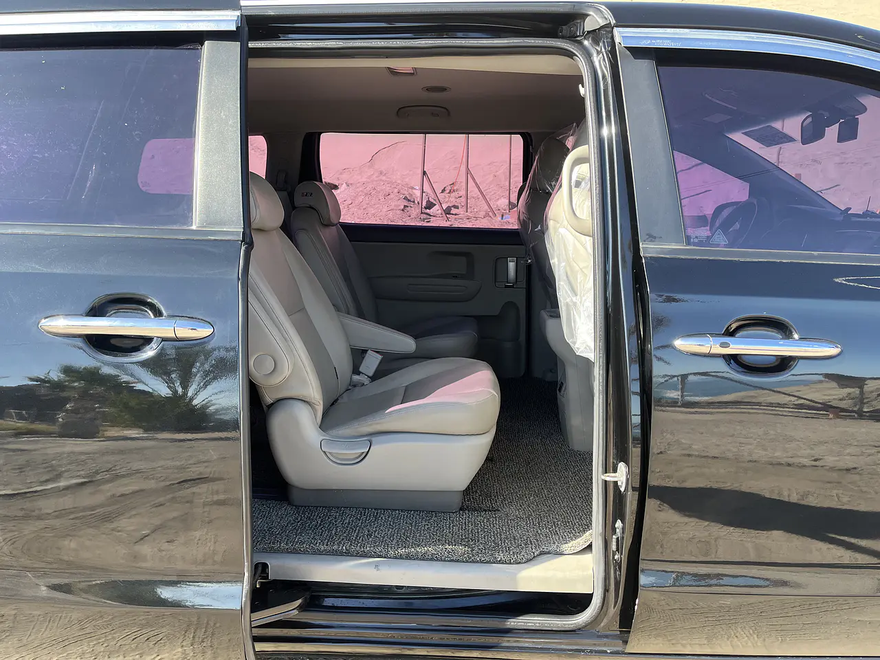 KIA ALL NEW CARNIVAL 2018 / 9PASAJEROS / DIESEL / R CAMARA / SMART KEY 28