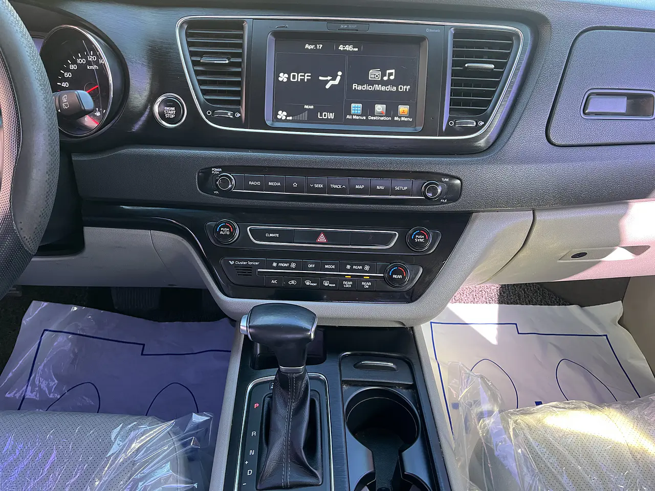 KIA ALL NEW CARNIVAL 2018 / 9PASAJEROS / DIESEL / R CAMARA / SMART KEY 18