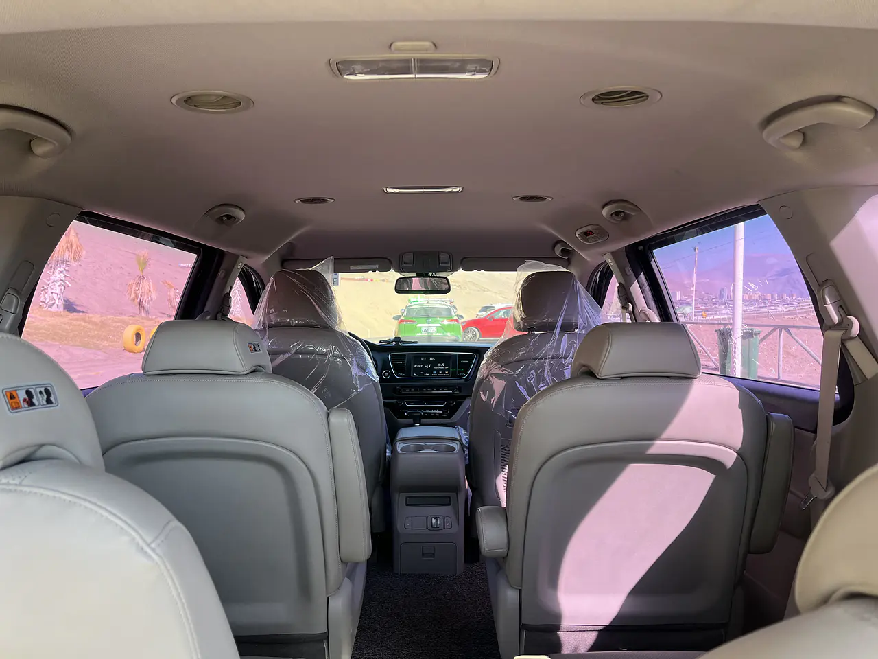 KIA ALL NEW CARNIVAL 2018 / 9PASAJEROS / DIESEL / R CAMARA / SMART KEY 36