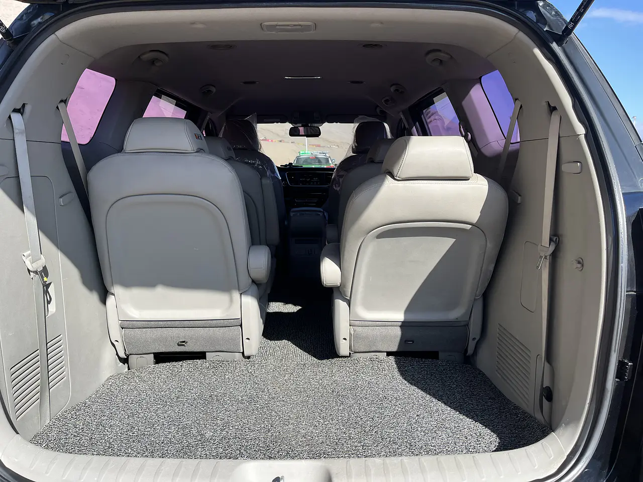 KIA ALL NEW CARNIVAL 2018 / 9PASAJEROS / DIESEL / R CAMARA / SMART KEY 39