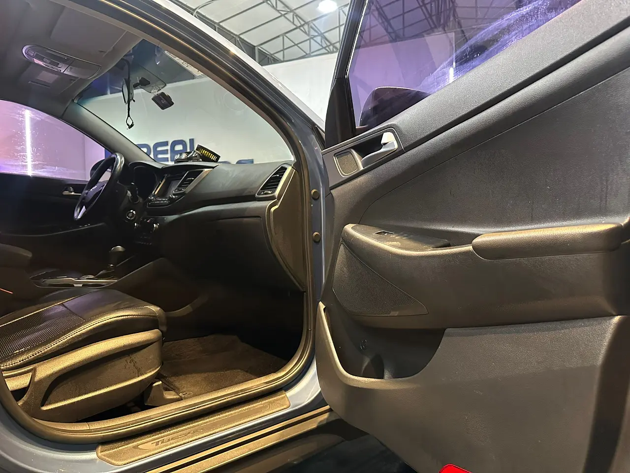 HYUNDAI TUCSON 2017 / CAMARA R / SUNROOF / DIESEL 1.7 / 2WD 21