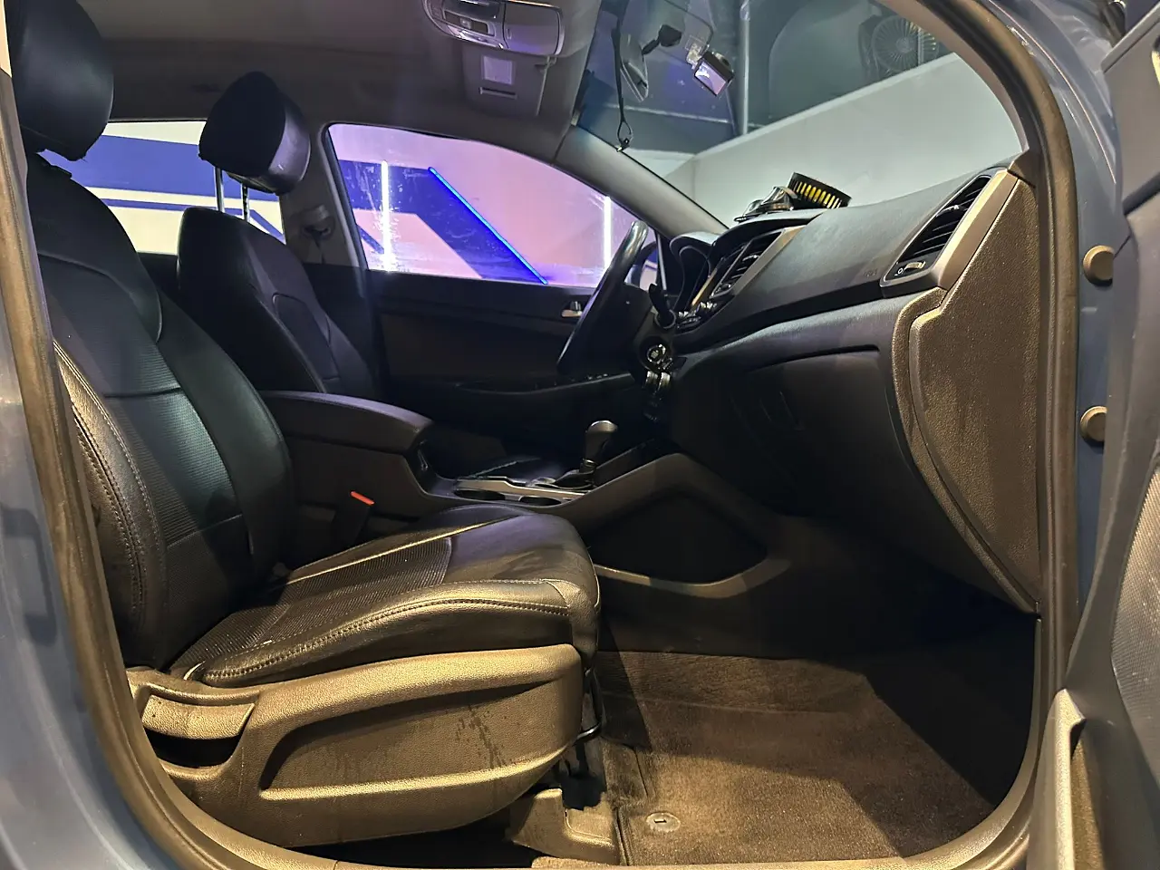 HYUNDAI TUCSON 2017 / CAMARA R / SUNROOF / DIESEL 1.7 / 2WD 22