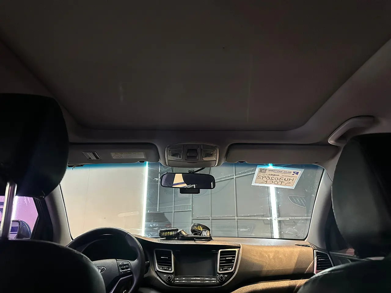 HYUNDAI TUCSON 2017 / CAMARA R / SUNROOF / DIESEL 1.7 / 2WD 17