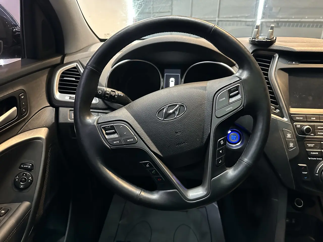 HYUNDAI SANTA FE 2016 / 7PASAJEROS / SUNROOF / CAMARA 360 / DIESEL / 2WD 17