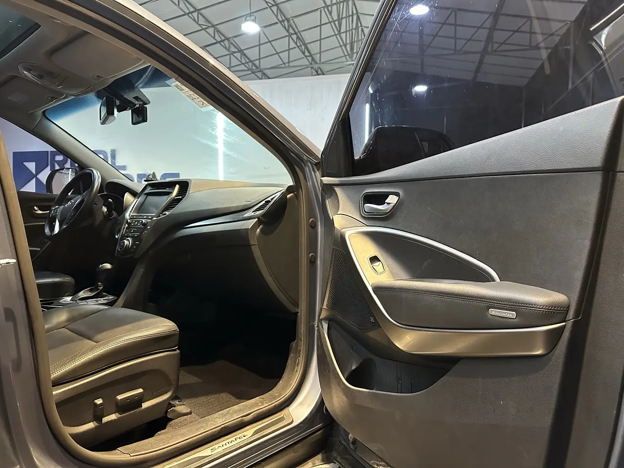 HYUNDAI SANTA FE 2016 / 7PASAJEROS / SUNROOF / CAMARA 360 / DIESEL / 2WD 23