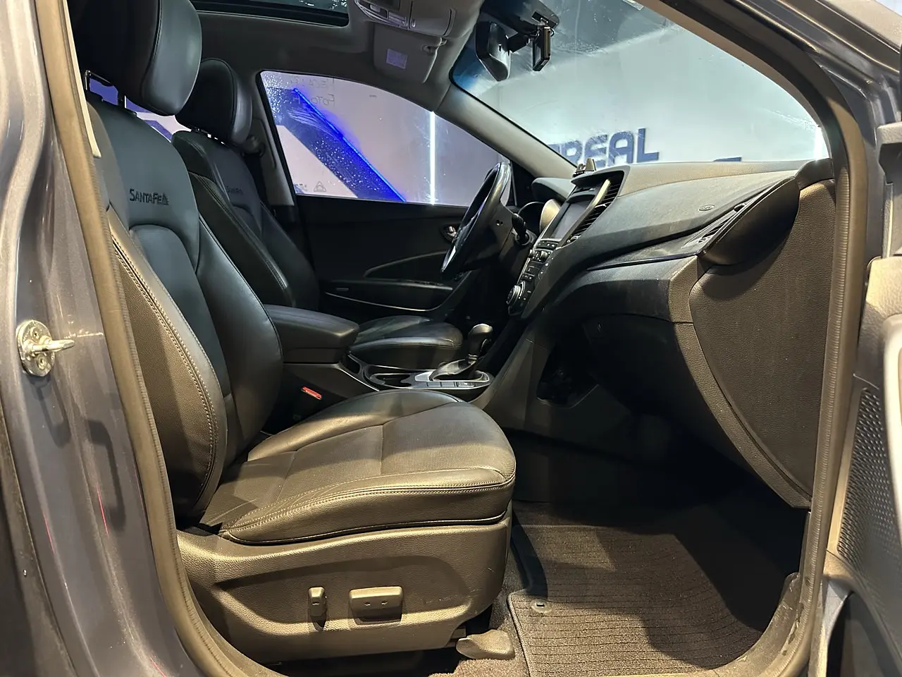 HYUNDAI SANTA FE 2016 / 7PASAJEROS / SUNROOF / CAMARA 360 / DIESEL / 2WD 24