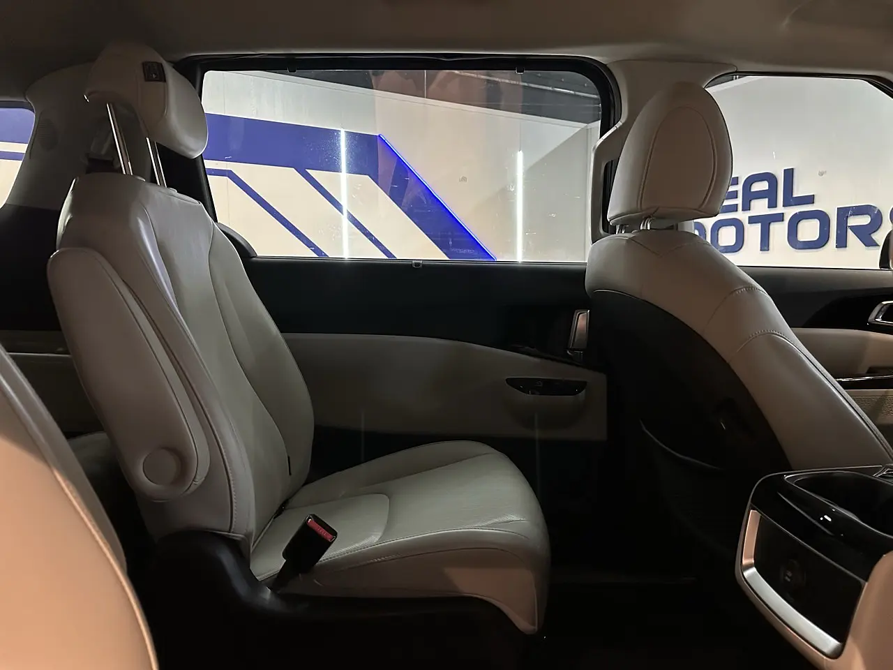 KIA CARNIVAL 2021 / 9PASAJEROS / CAMARA 360 / P. ELECTRICA / DIESEL 34