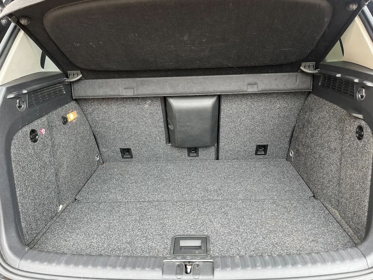 VOLKSWAGEN TIGUAN TDI 2013 / SUNROOF / SMART KEY / 4WD 33