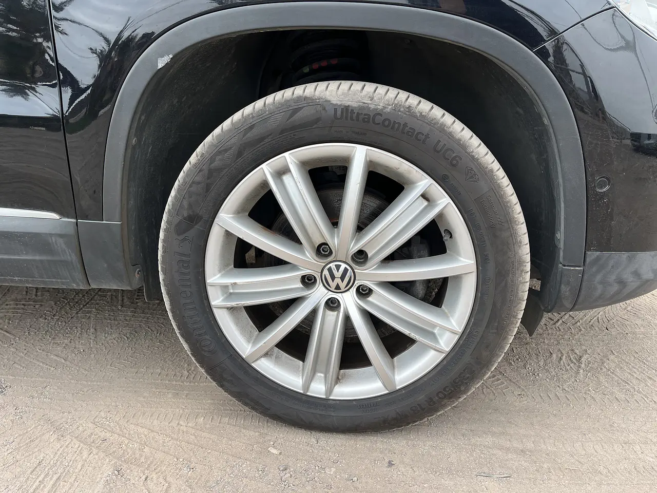 VOLKSWAGEN TIGUAN TDI 2013 / SUNROOF / SMART KEY / 4WD 36