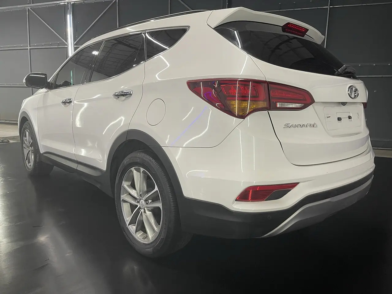 HYUNDAI SANTA FE 2016 / 7PASAJEROS / SUNROOF / CAMARA R / DIESEL / 2WD 4