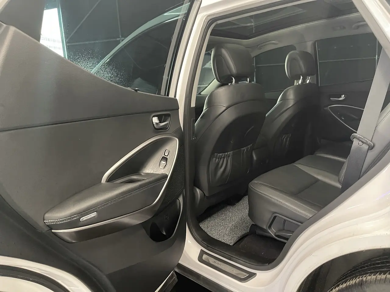 HYUNDAI SANTA FE 2016 / 7PASAJEROS / SUNROOF / CAMARA R / DIESEL / 2WD 27