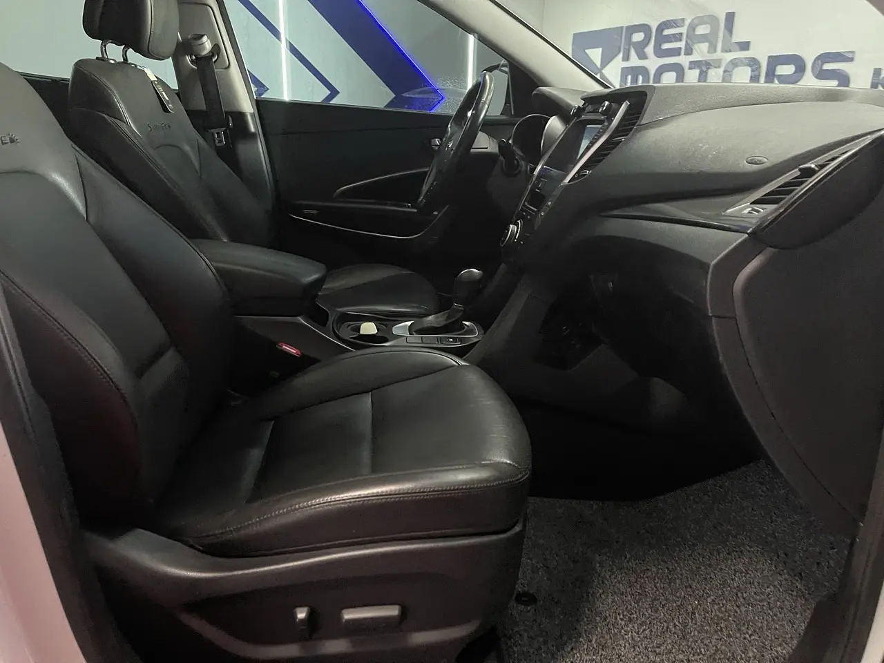 HYUNDAI SANTA FE 2016 / 7PASAJEROS / SUNROOF / CAMARA R / DIESEL / 2WD 25