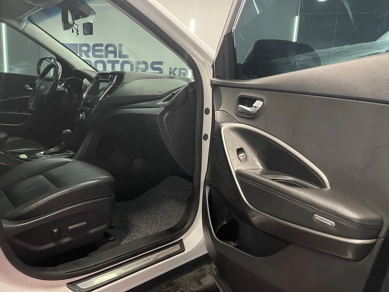 HYUNDAI SANTA FE 2016 / 7PASAJEROS / SUNROOF / CAMARA R / DIESEL / 2WD 24