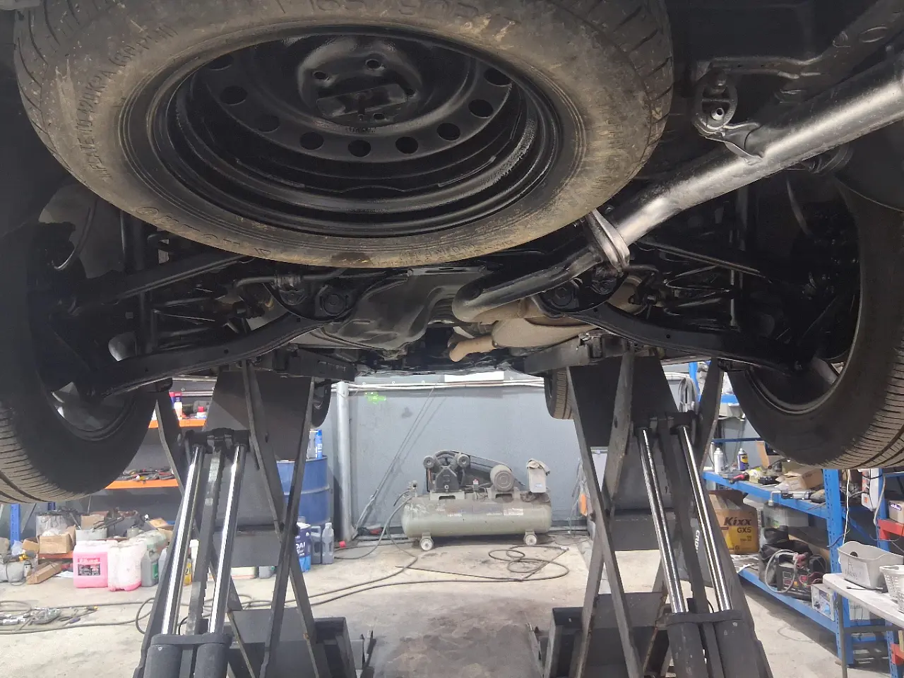 HYUNDAI SANTA FE 2016 / 7PASAJEROS / SUNROOF / CAMARA R / DIESEL / 2WD 39