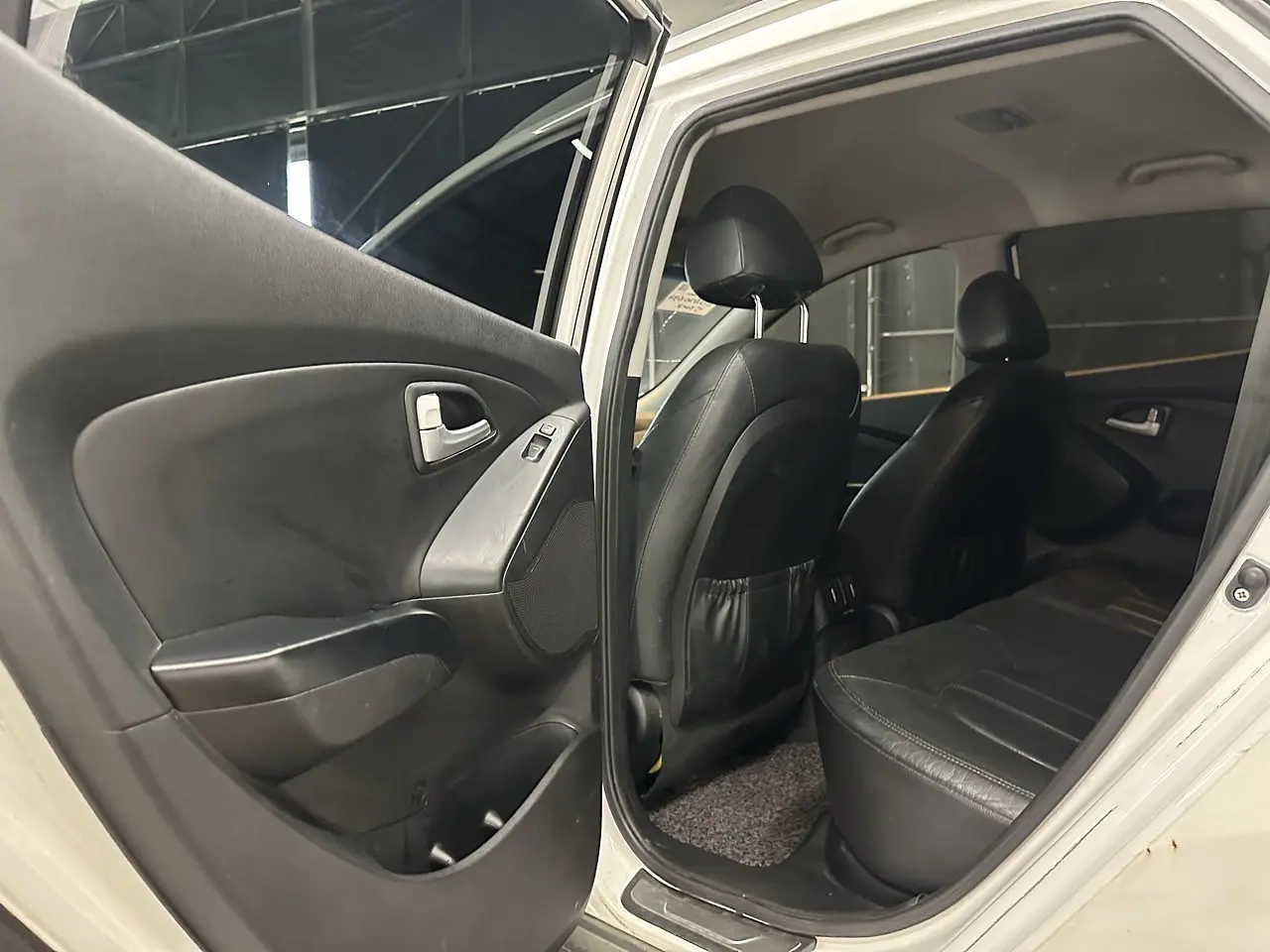 HYUNDAI NEW TUCSON IX 2014 / DIESEL / 2.0 CC / 2WD 26