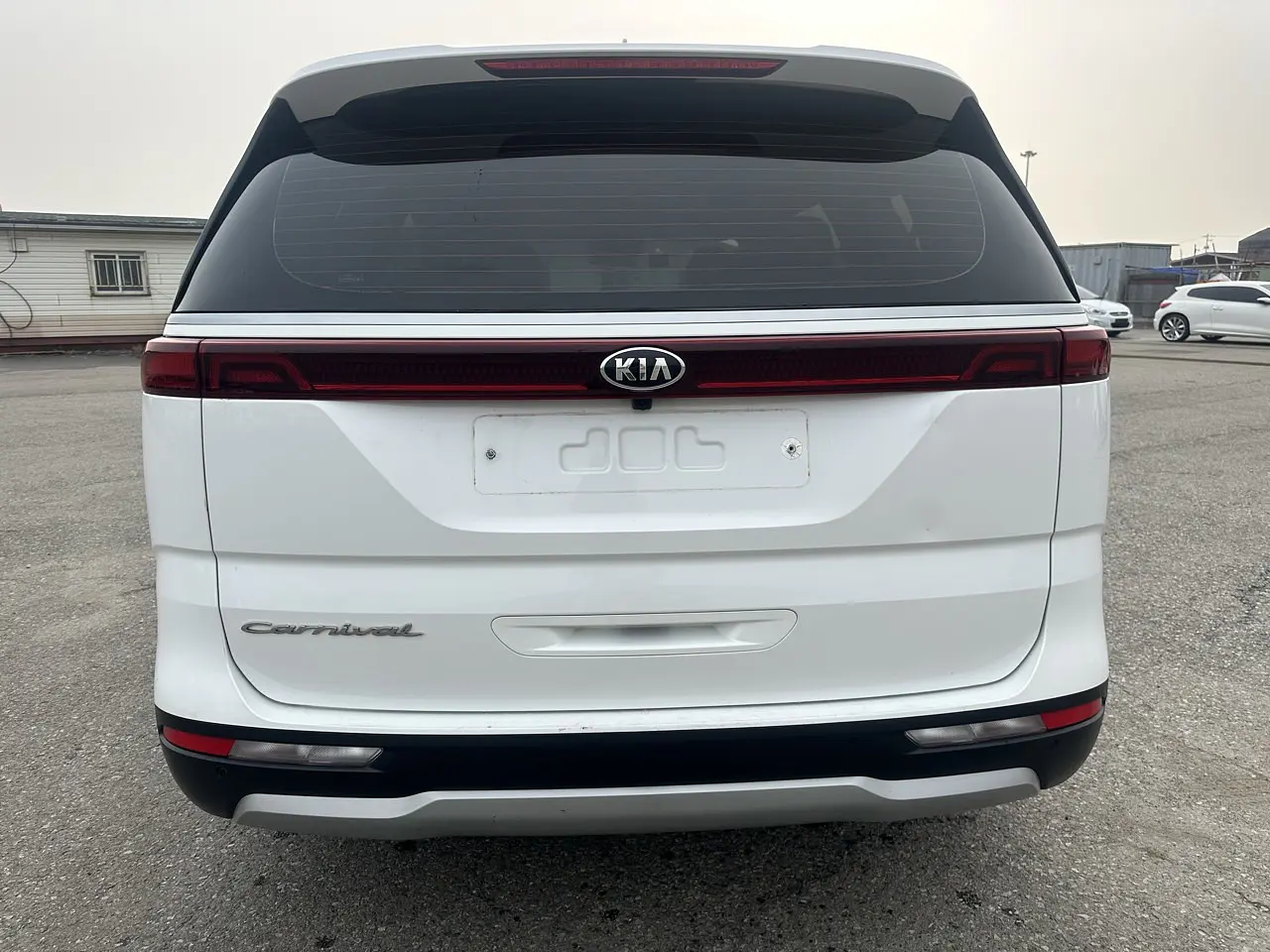 KIA CARNIVAL 2021 / 9PASAJEROS / CAMARA R / DIESEL 6