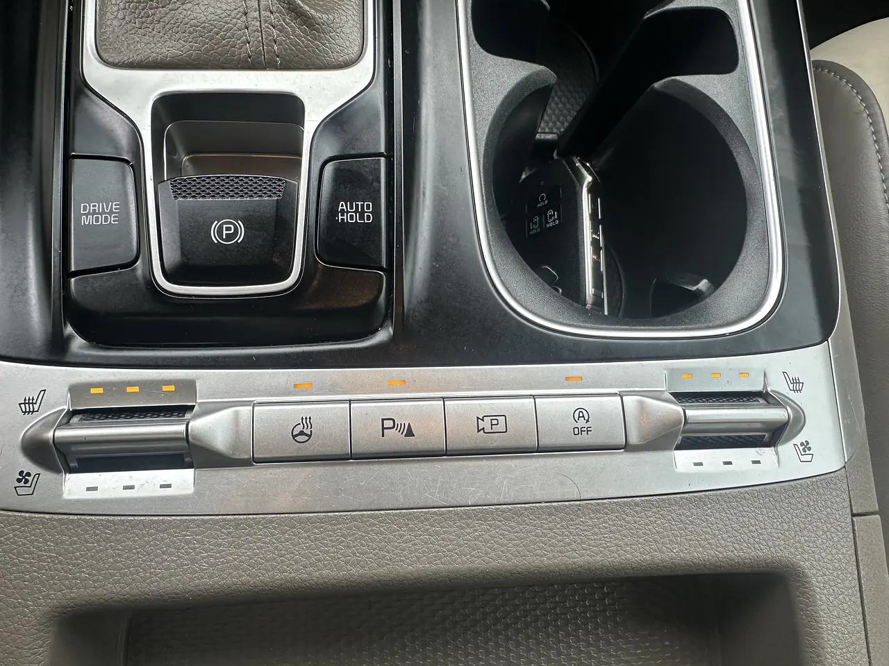 KIA CARNIVAL 2021 / 9PASAJEROS / CAMARA R / DIESEL 21