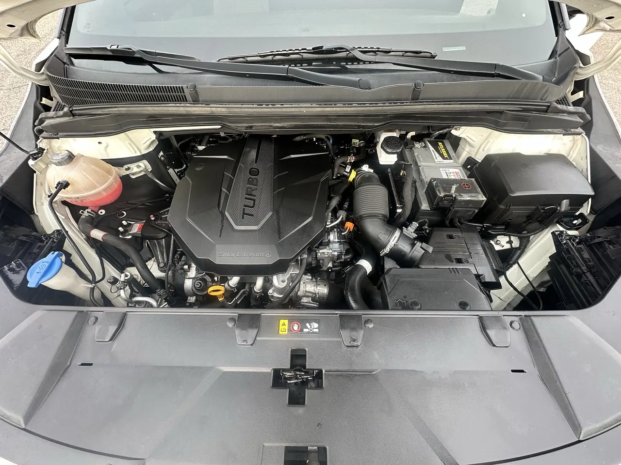 KIA CARNIVAL 2021 / 9PASAJEROS / CAMARA R / DIESEL 36