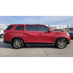SsangYong Rexton Sports — foto 8 de 18