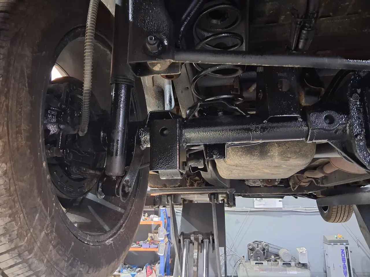 SSANG YONG REXTON SPORTS 2019 / 4WD / DIESEL / SMART KEY 32