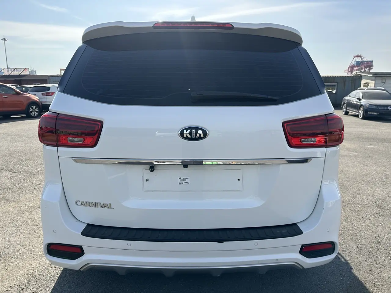 KIA CARNIVAL 2019 / 9PASAJEROS / DIESEL / CAMARA R 5