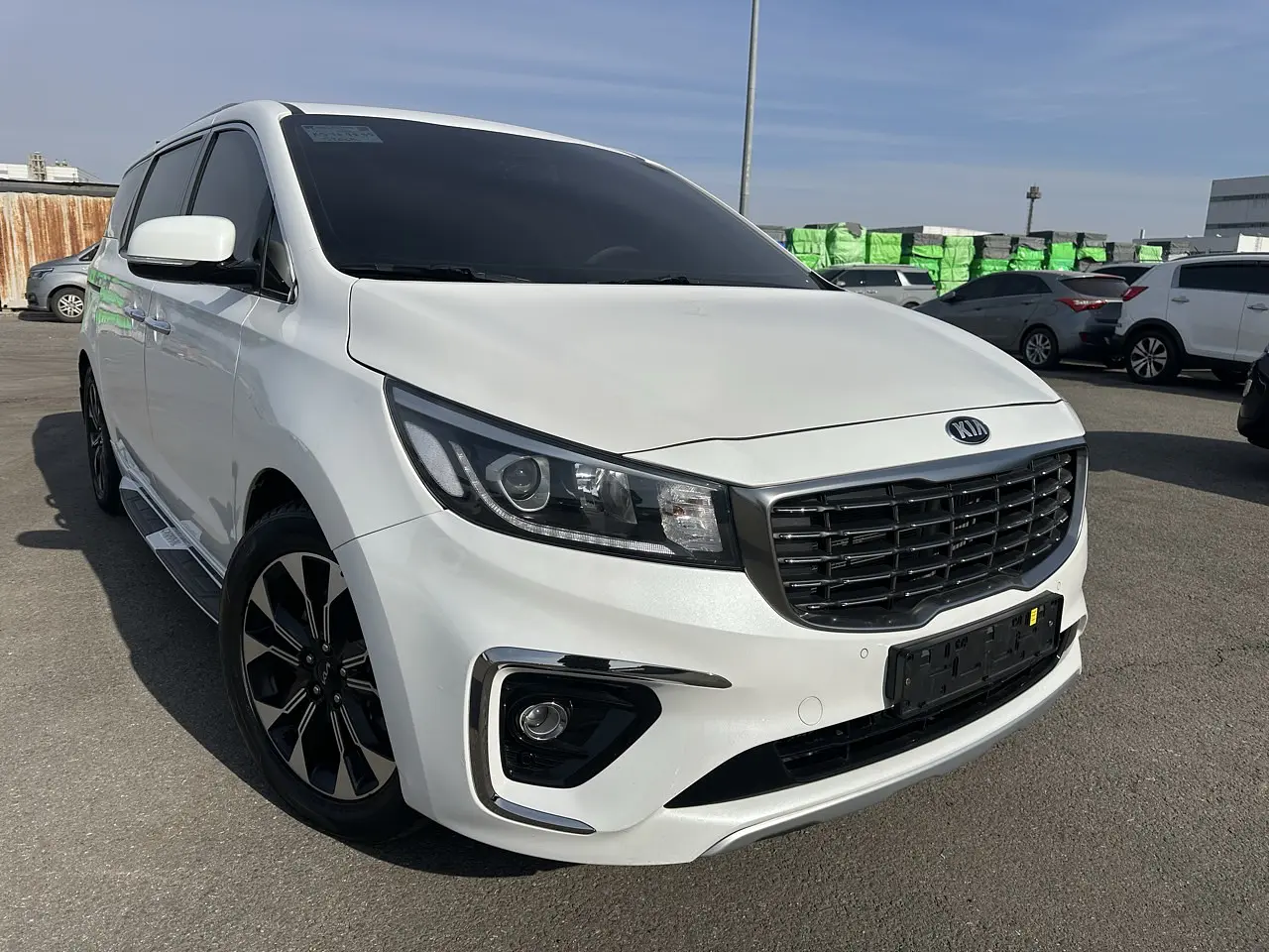 KIA CARNIVAL 2019 / 9PASAJEROS / DIESEL / CAMARA R 1