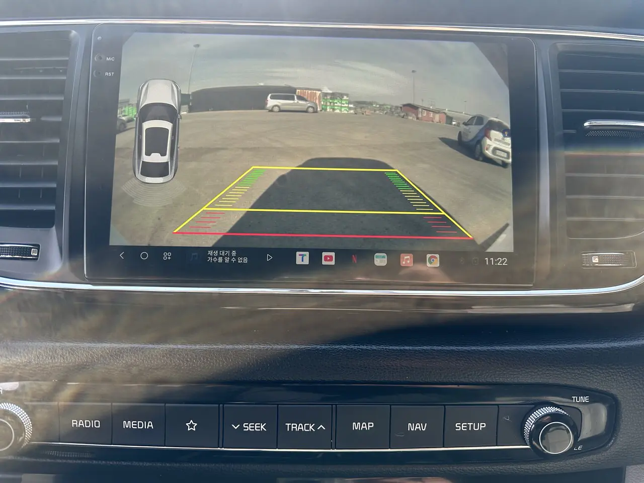 KIA CARNIVAL 2019 / 9PASAJEROS / DIESEL / CAMARA R 21