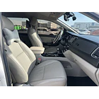 KIA CARNIVAL 2019 / 9PASAJEROS / DIESEL / CAMARA R 25