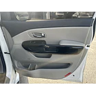 KIA CARNIVAL 2019 / 9PASAJEROS / DIESEL / CAMARA R 23