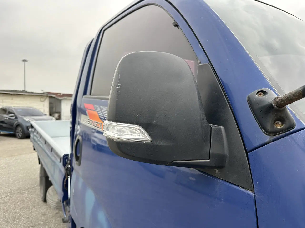 KIA BONGO 2018 / 1.2TON / KINGCAB / MECANICA CAJA 6TA / 2WD 4