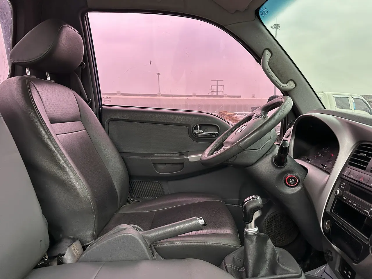 KIA BONGO 2018 / 1.2TON / KINGCAB / MECANICA CAJA 6TA / 2WD 26