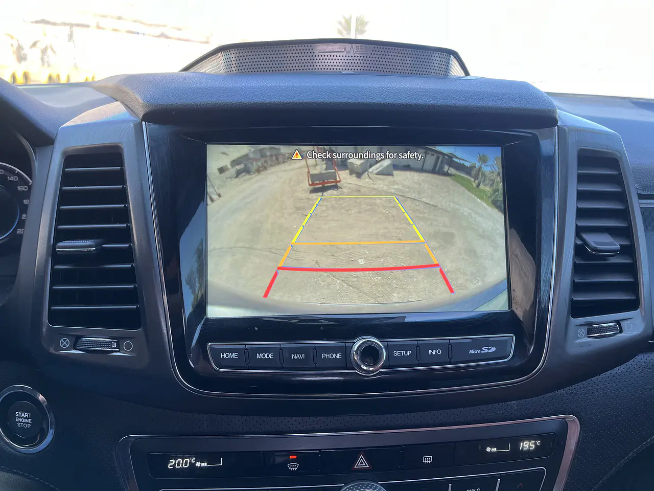 SSANG YONG REXTON SPORTS KHAN 2022 / 4WD DIESEL / CAMERA 22