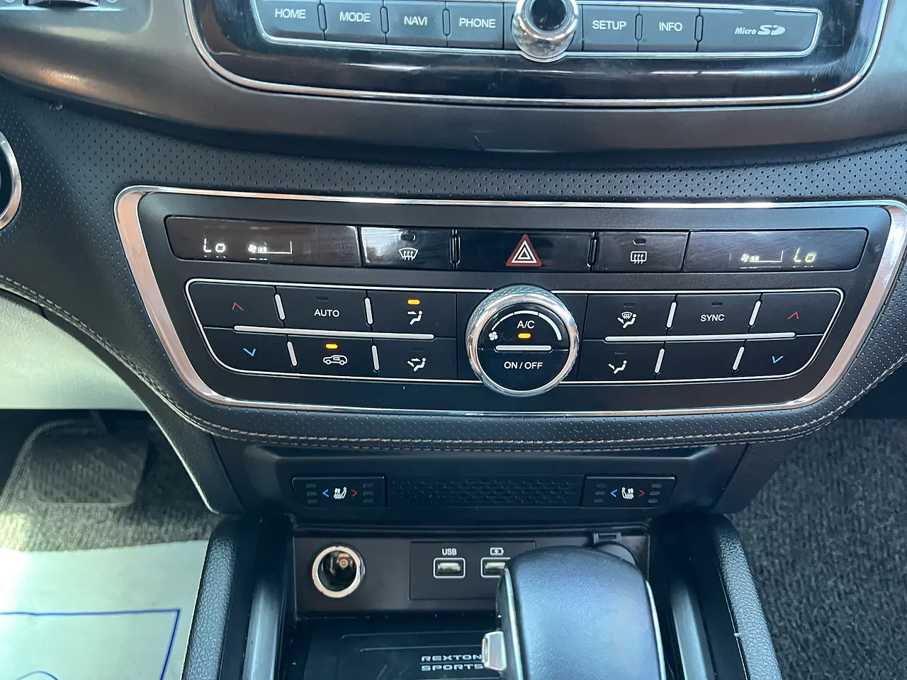 SSANG YONG REXTON SPORTS KHAN 2022 / 4WD DIESEL / CAMERA 23