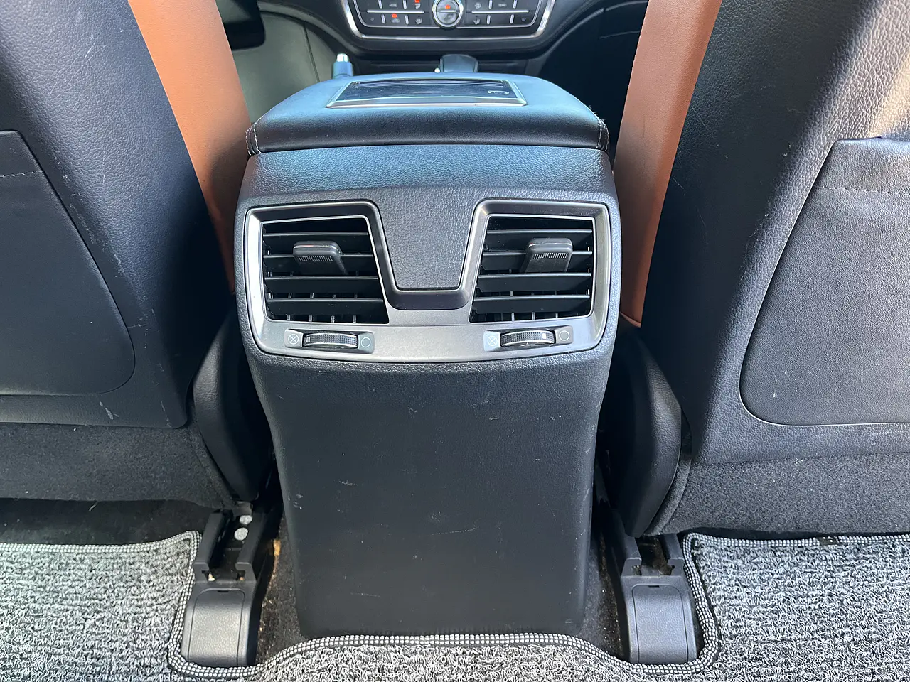 SSANG YONG REXTON SPORTS KHAN 2022 / 4WD DIESEL / CAMERA 35