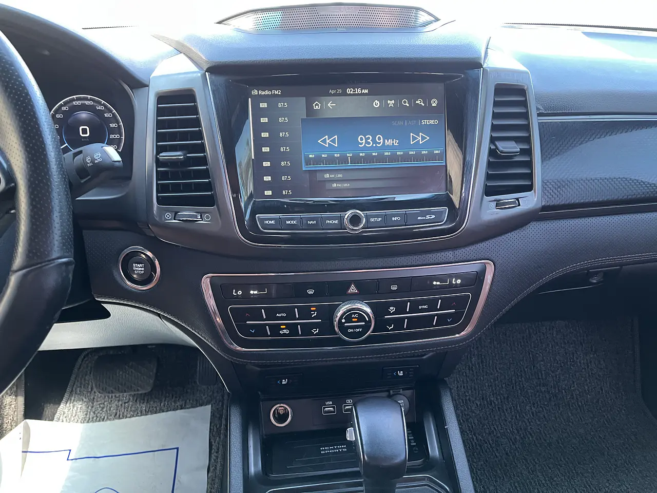 SSANG YONG REXTON SPORTS KHAN 2022 / 4WD DIESEL / CAMERA 19