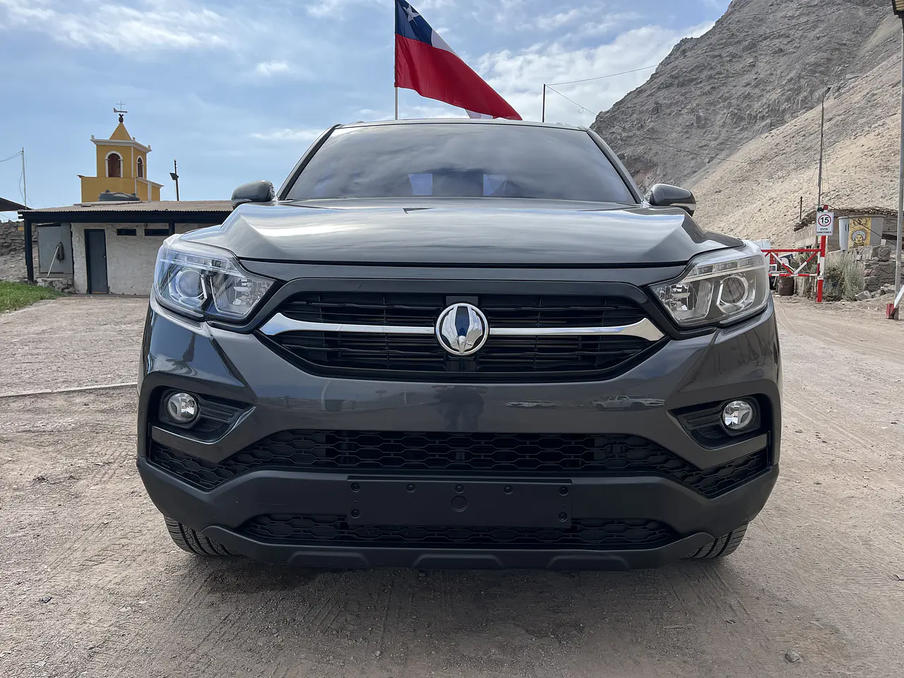SSANG YONG REXTON SPORT 2018 / 4WD / DIESEL 2.2 / SMART KEY 2