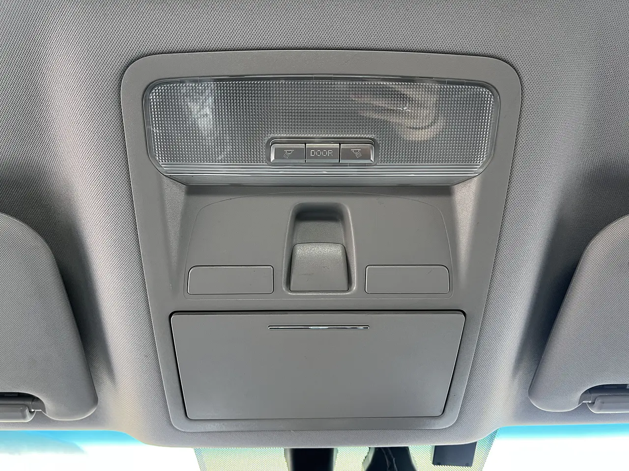 SSANG YONG REXTON SPORT 2018 / 4WD / DIESEL 2.2 / SMART KEY 20