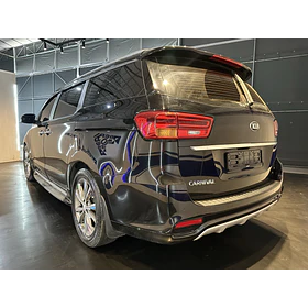 KIA All New Carnival — foto 6 de 16