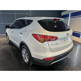 Hyundai Santa Fe — foto 4 de 16