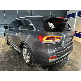 KIA Sorento — foto 4 de 16