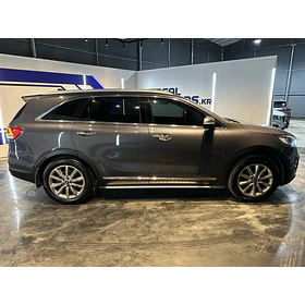 KIA Sorento — foto 8 de 16