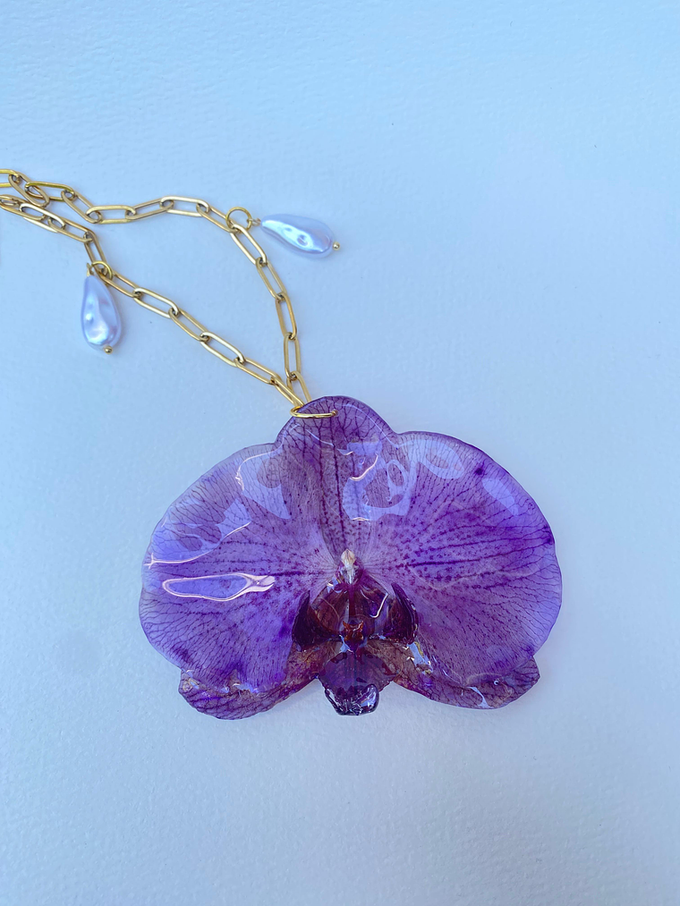 Collar Orquídea Real 1
